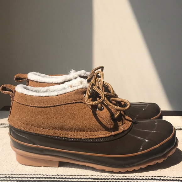 Bass Shoes - Bass leather duck boots Sz 7 🔥final price🔥